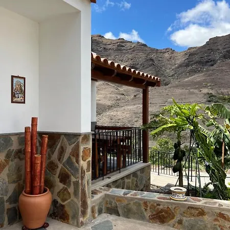 Apartment Con Bano Adaptado Y Piscina En *
