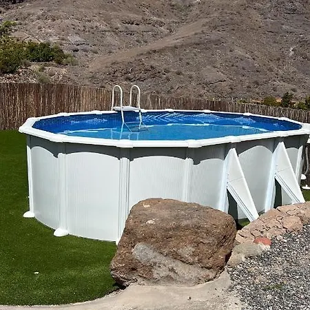 Apartman Con Bano Adaptado Y Piscina En *